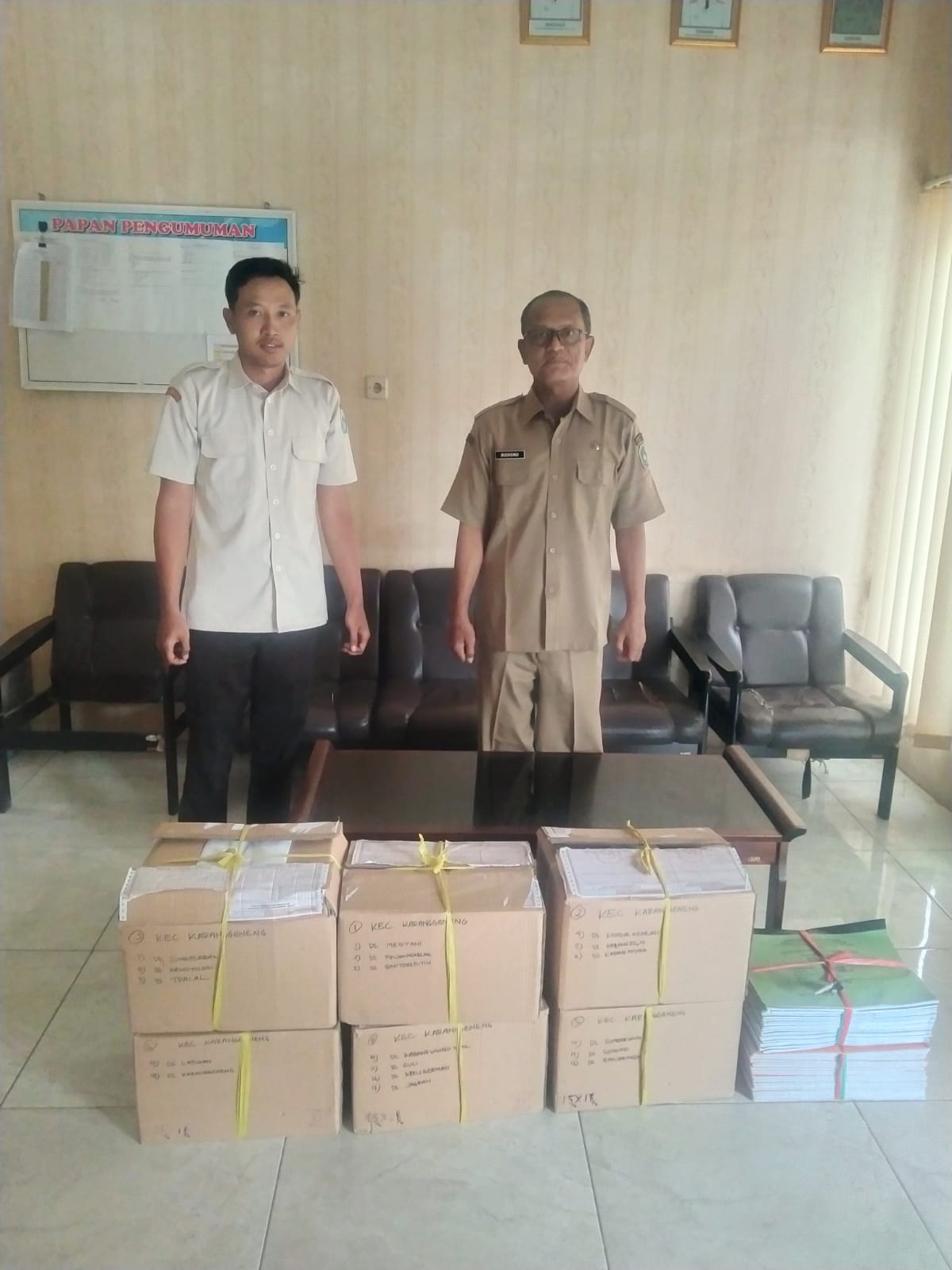 Foto: SPPT Tahun 2026 Diterima di Kantor Kecamatan Karanggeneng