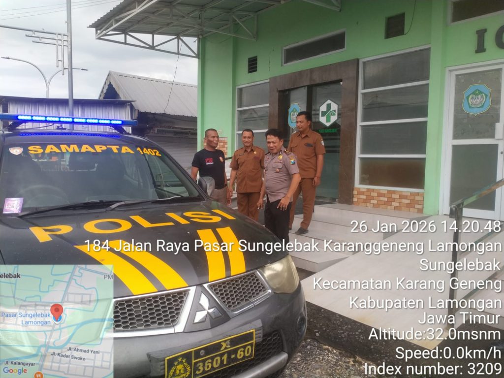 Foto: Gerak Cepat Humanis! Sinergi 4 Pilar Karanggeneng Evakuasi ODGJ di Pasar Pahing, Langsung Dikawal ke Dinsos Lamongan