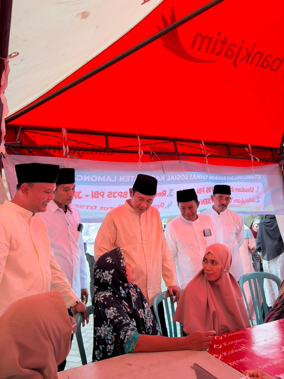 Foto: Safari Ramadhan 1447 H, Pemkab Lamongan Gelar Layanan Publik di Desa Banjarmadu