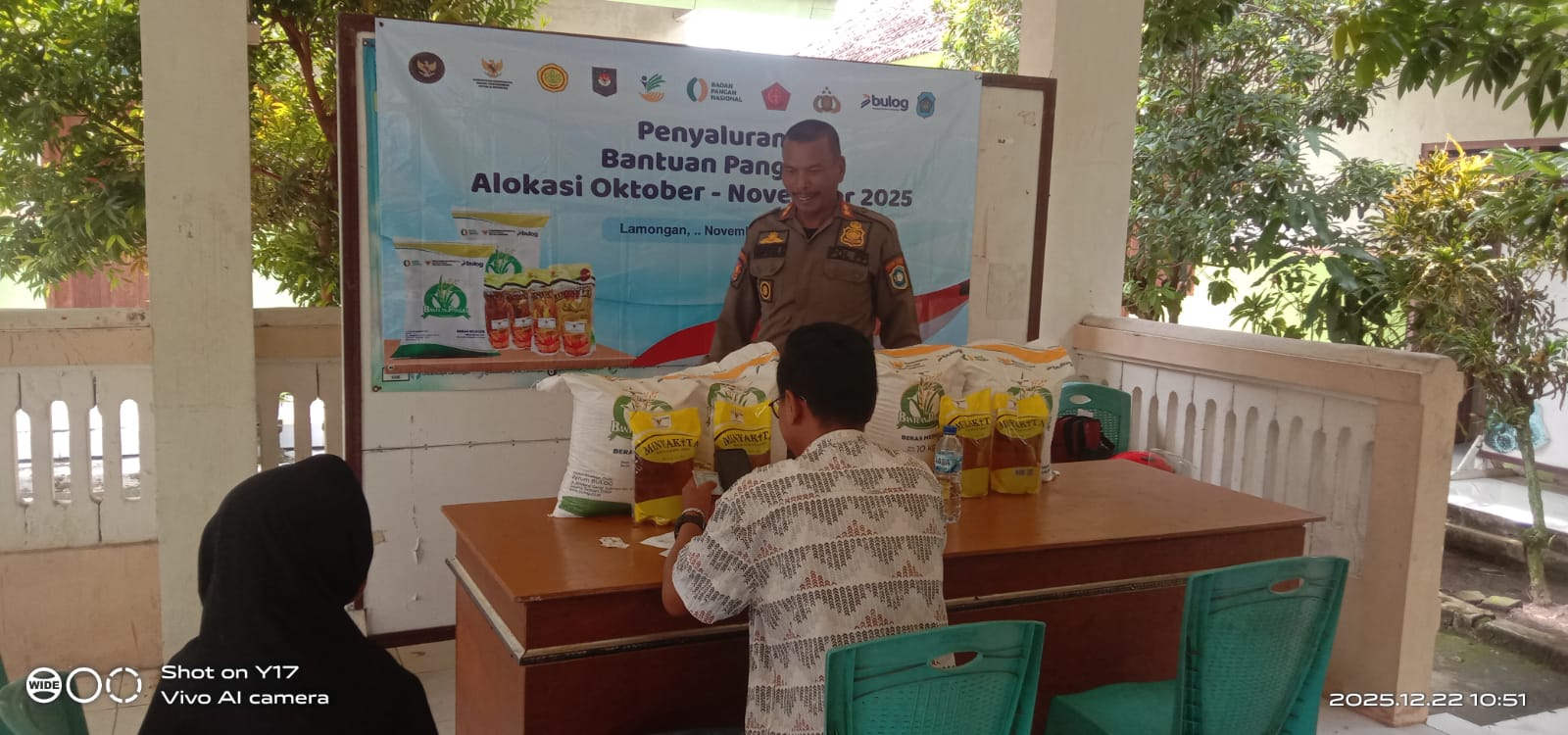 Foto: Monitor penyaluran bantuan pangan alokasi Oktober - November 2025 di Desa Kawistolegi kecamatan Karanggeneng, situasi aman kondusif