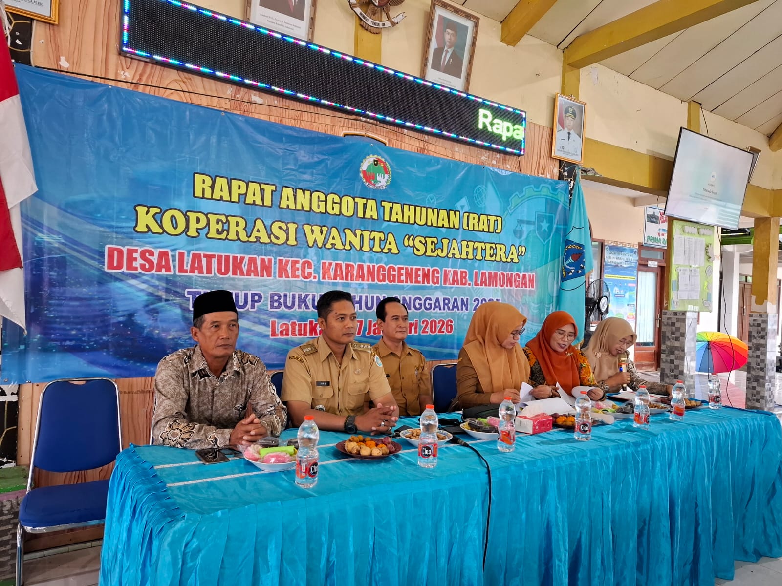 Foto: RAT Koperasi Wanita “Sejahtera” Desa Latukan Berjalan Lancar