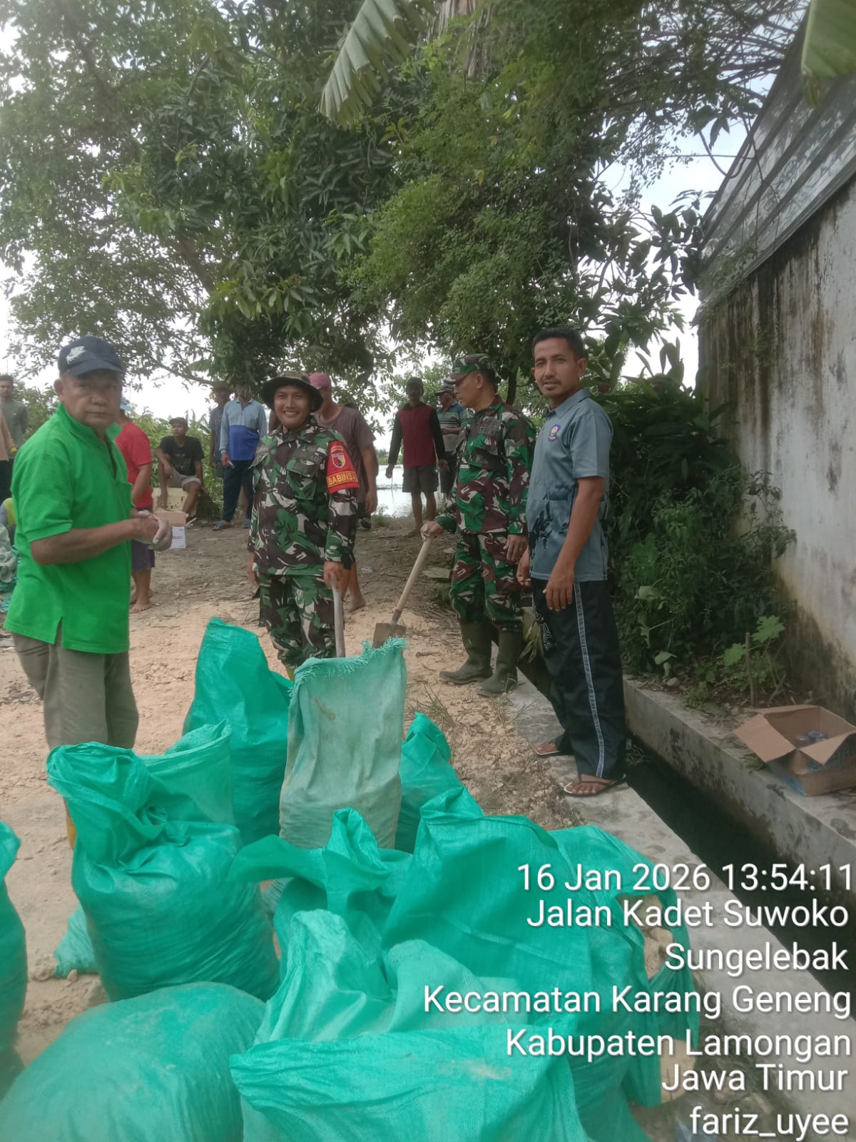 Foto: Giat Kerja Bakti Bersama di Desa Sungelebak