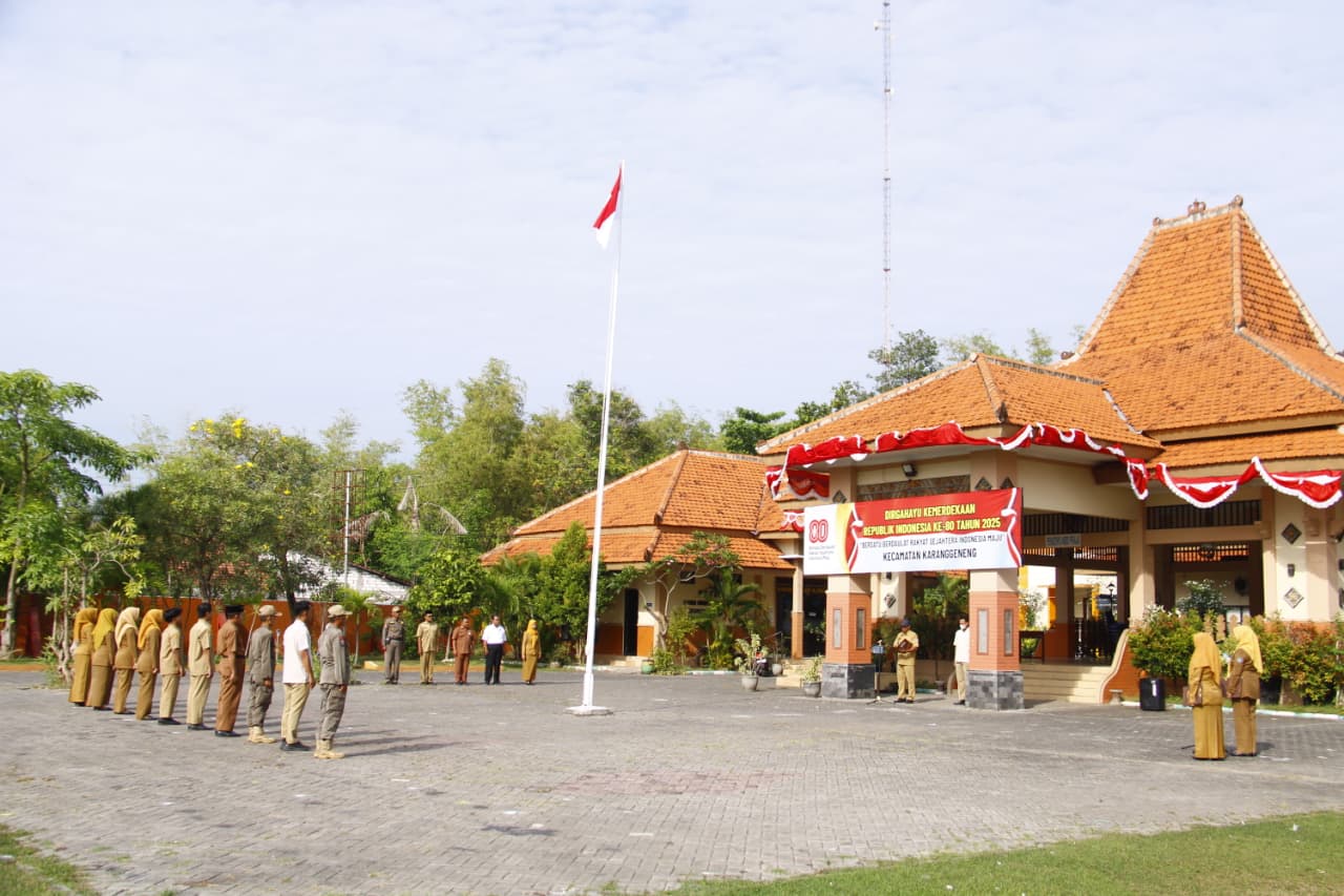 Foto: Apel Rutin Senin Pagi