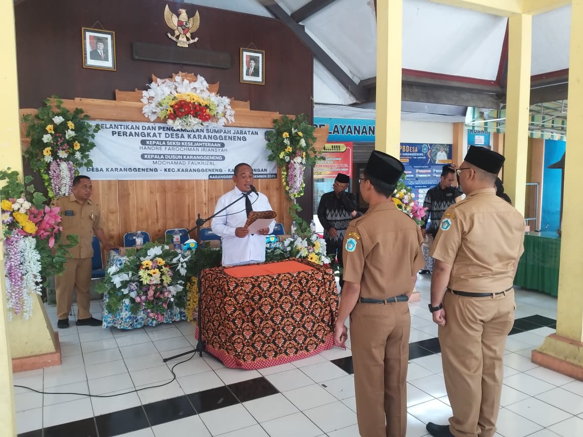 Foto: Gladi bersih pengambilan sumpah dan pelantikan pengangkatan perangkat desa karanggeneng