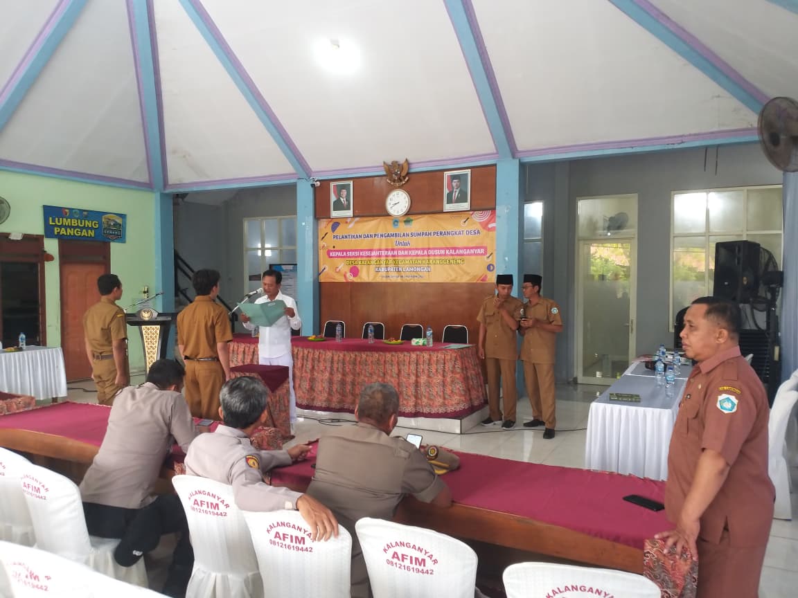 Foto: Gladi bersih pengambilan sumpah dan pelantilan pengangkatan peranglat desa kalanganyar