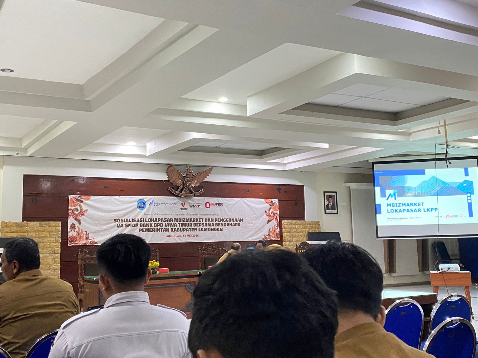 Foto: Perwakilan Kecamatan Karanggeneng Hadir dalam Kegiatan Refreshment Penggunaan Mbizmarket dan Sosialisasi VA SNAP Bank Jatim