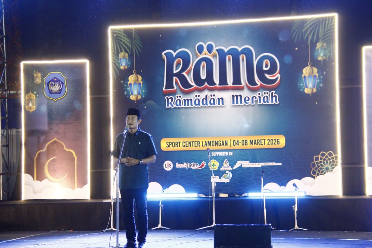 Foto: Bupati Lamongan Resmi Membuka Lomba Patrol di Gedung Sport Center