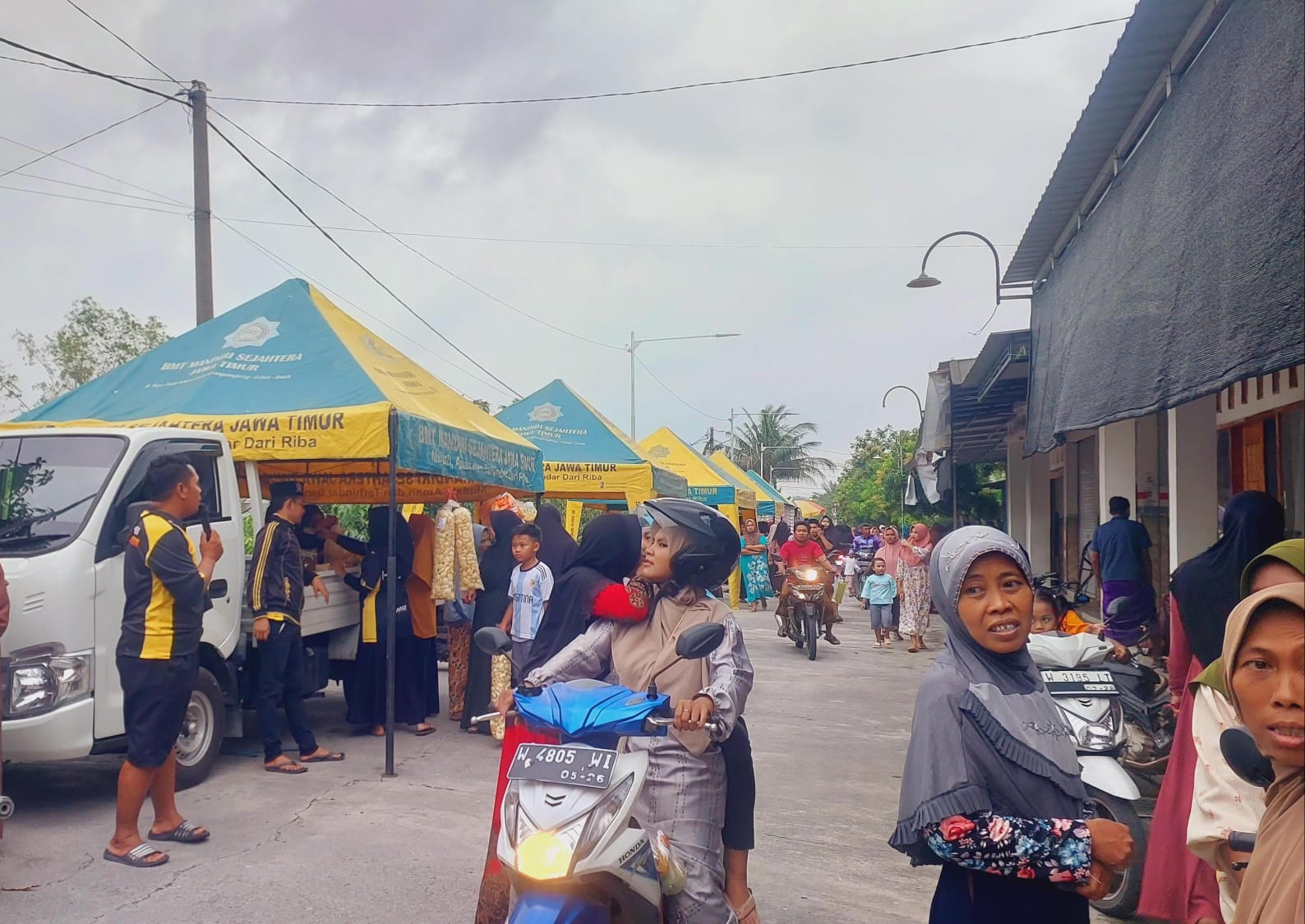 Ramadhan Berkah, Karang Taruna Kuluran Gelar Pasar Murah Bersubsidi Bagi Warga Desa