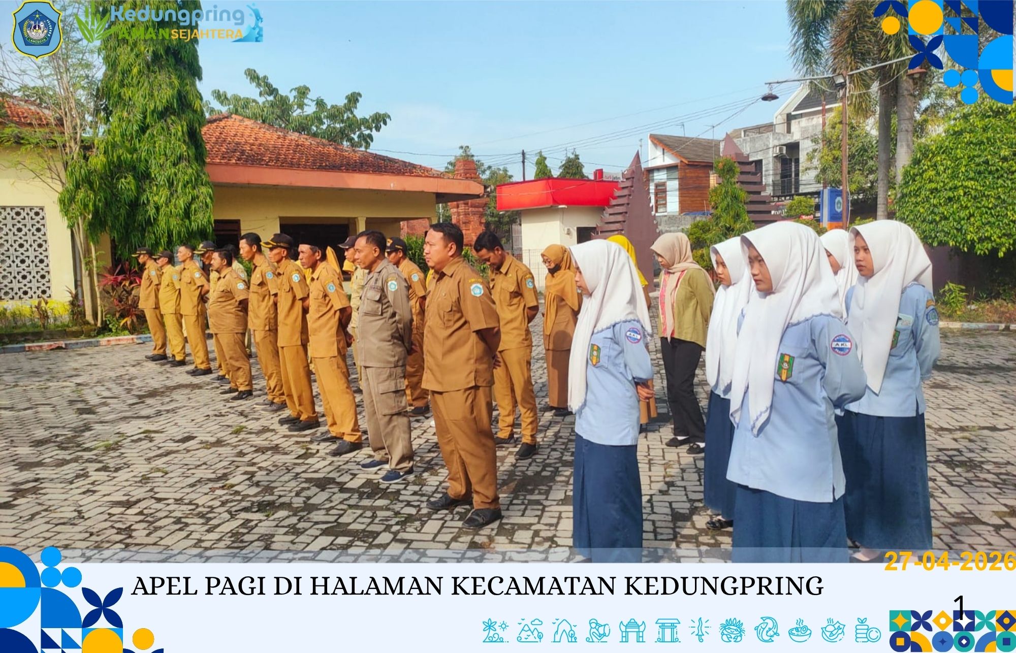 Foto: APEL PAGI DI HALAMAN KECAMATAN KEDUNGPRING
