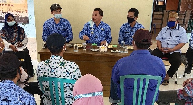 PEMBINAAN PERANGKAT DESA