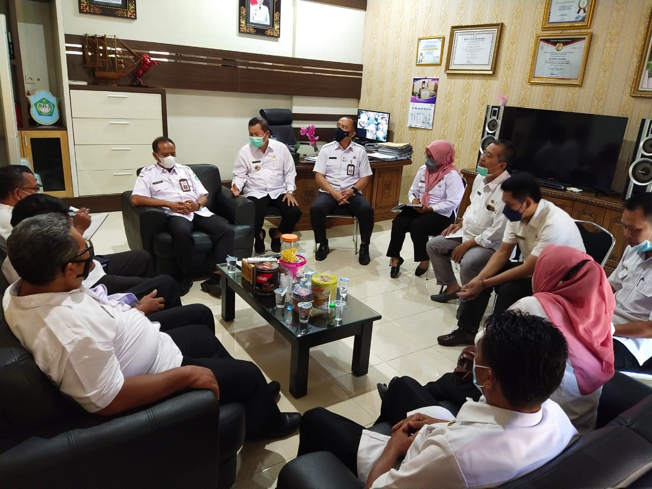 RAPAT KOORDINASI LURAH