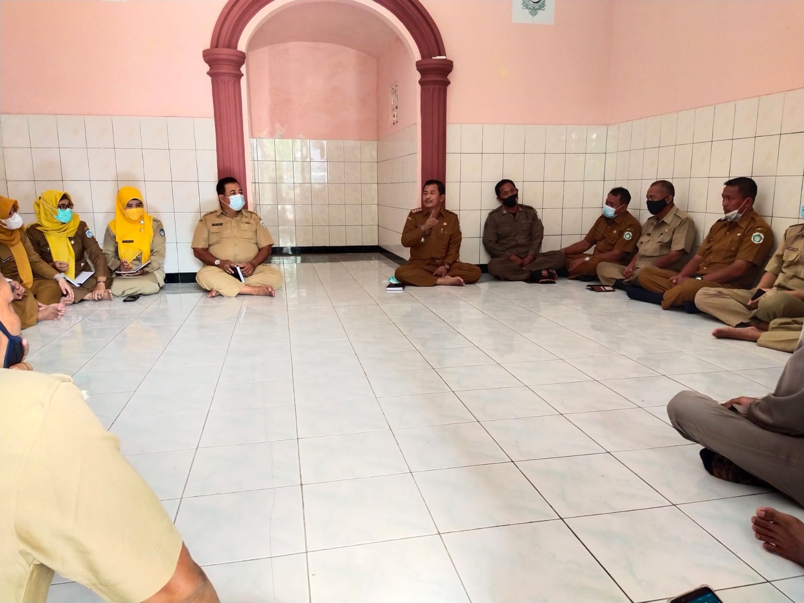 Rapat Staf