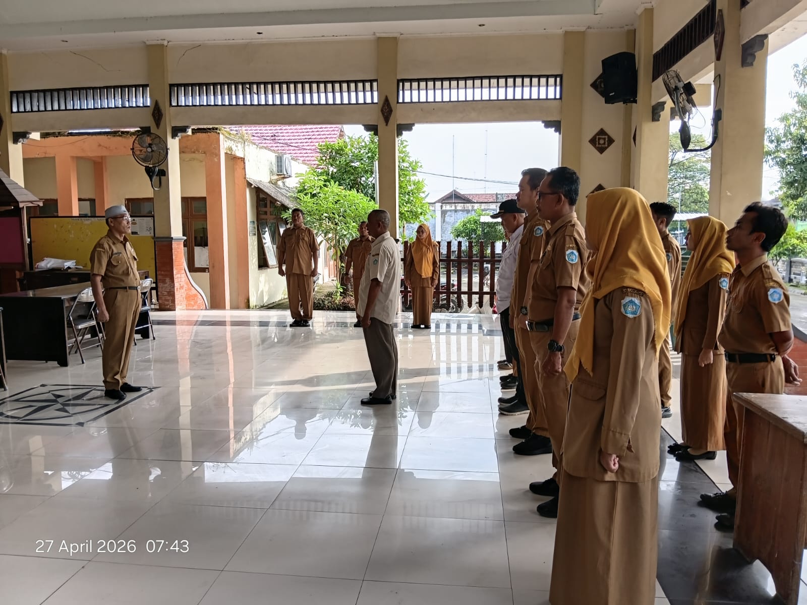 Foto: APEL HARI SENIN 27 APRIL 2026