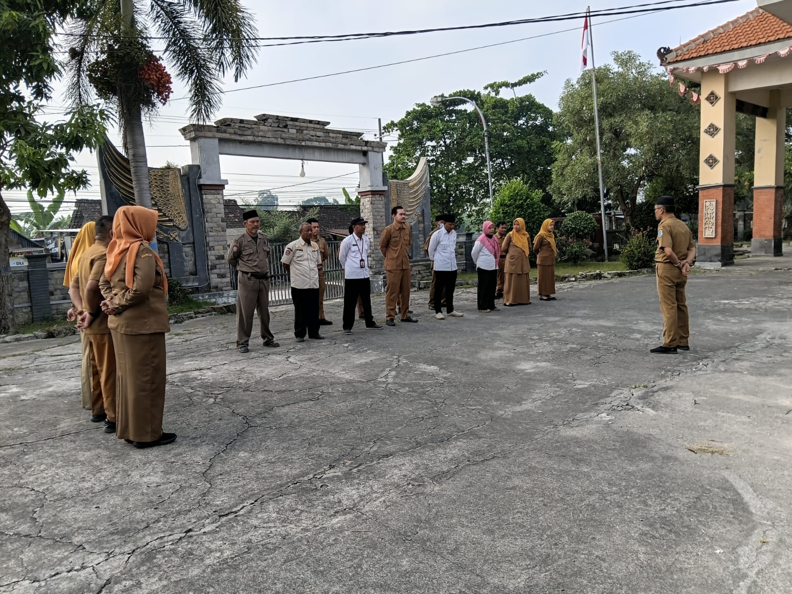Foto: APEL SENIN PAGI 15 JUNI 2026 KECAMATAN MADURAN