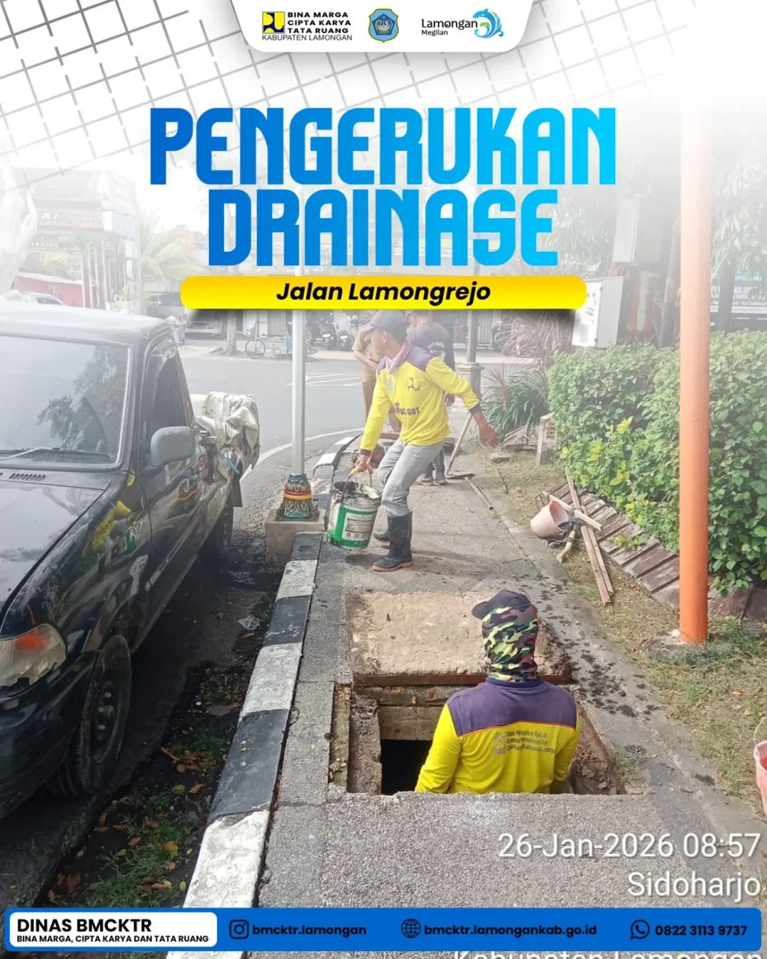 Foto: Kegiatan Pengerukan Drainase di Dalam Kota Jalan Lamongrejo.