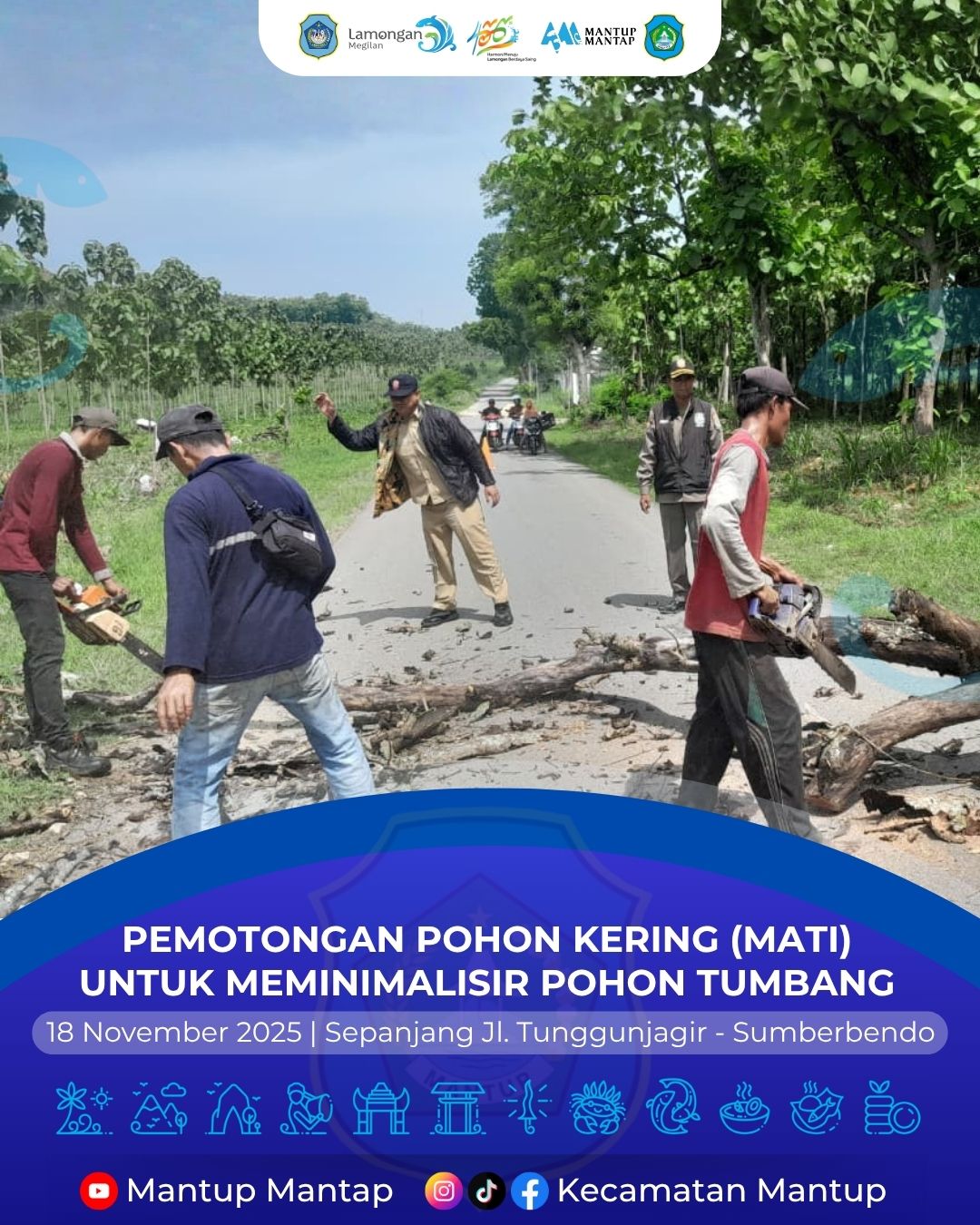 Foto: Pemotongan Pohon Kering untuk Meminimalisir Risiko Pohon Tumbang di Wilayah Kecamatan Mantup