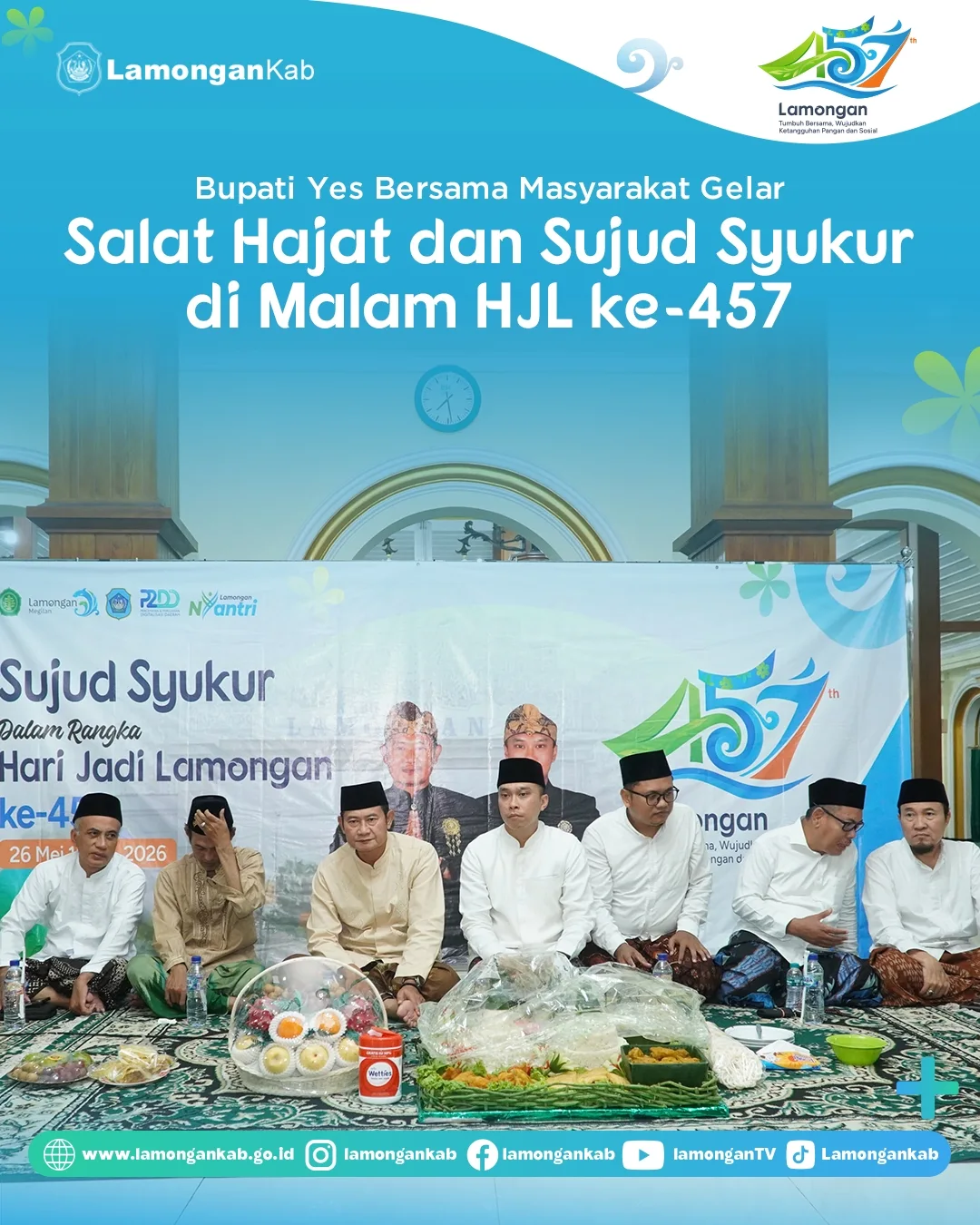 Foto: Bupati Lamongan Bersama Masyarakat Gelar Salat Hajat dan Sujud Syukur di Malam HJL ke-457