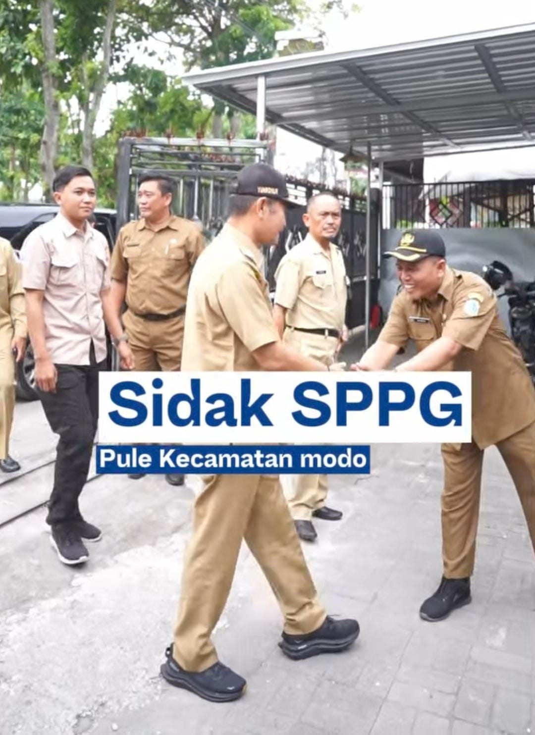 Foto: Bupati Lamongan meninjau dapur Satuan Pelayanan Pemenuhan Gizi (SPPG) di Desa Pule, Kecamatan Modo