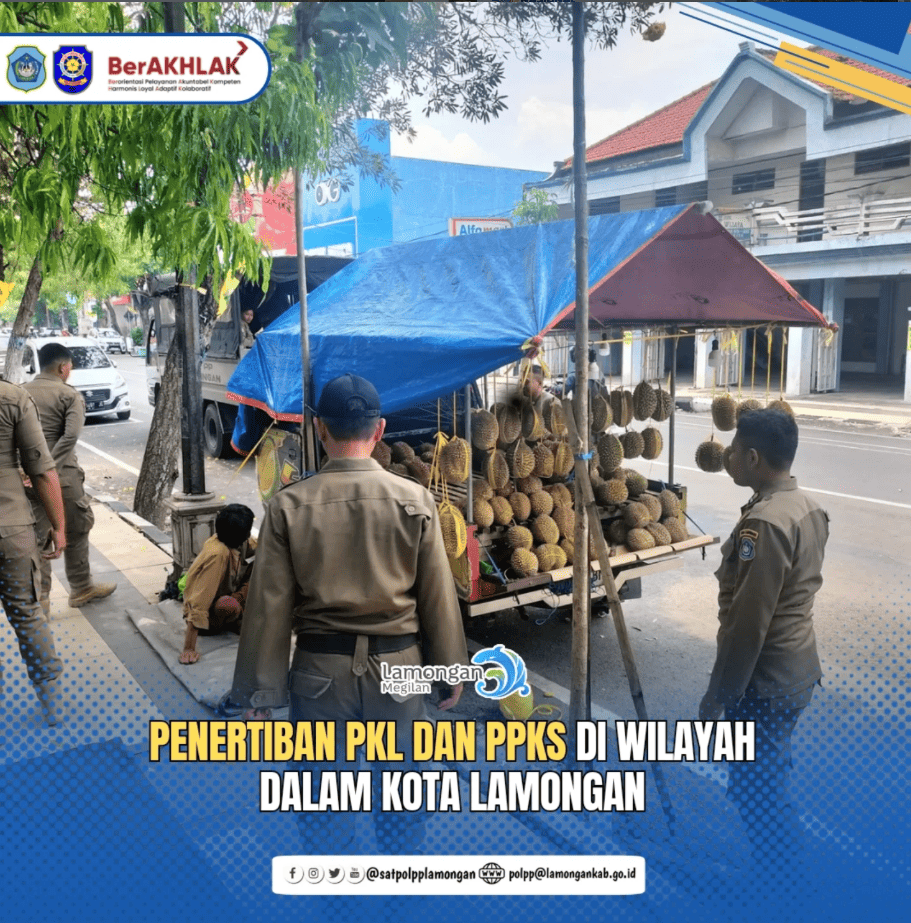 Foto: PENERTIBAN PKL DAN PPKS DI WILAYAH DALAM KOTA LAMONGAN