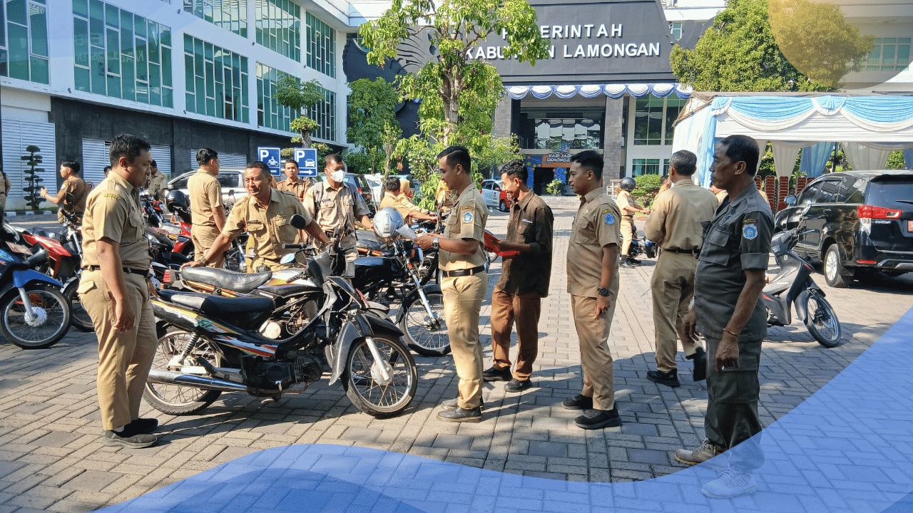 Apel Kendaraan Dinas di Lamongan