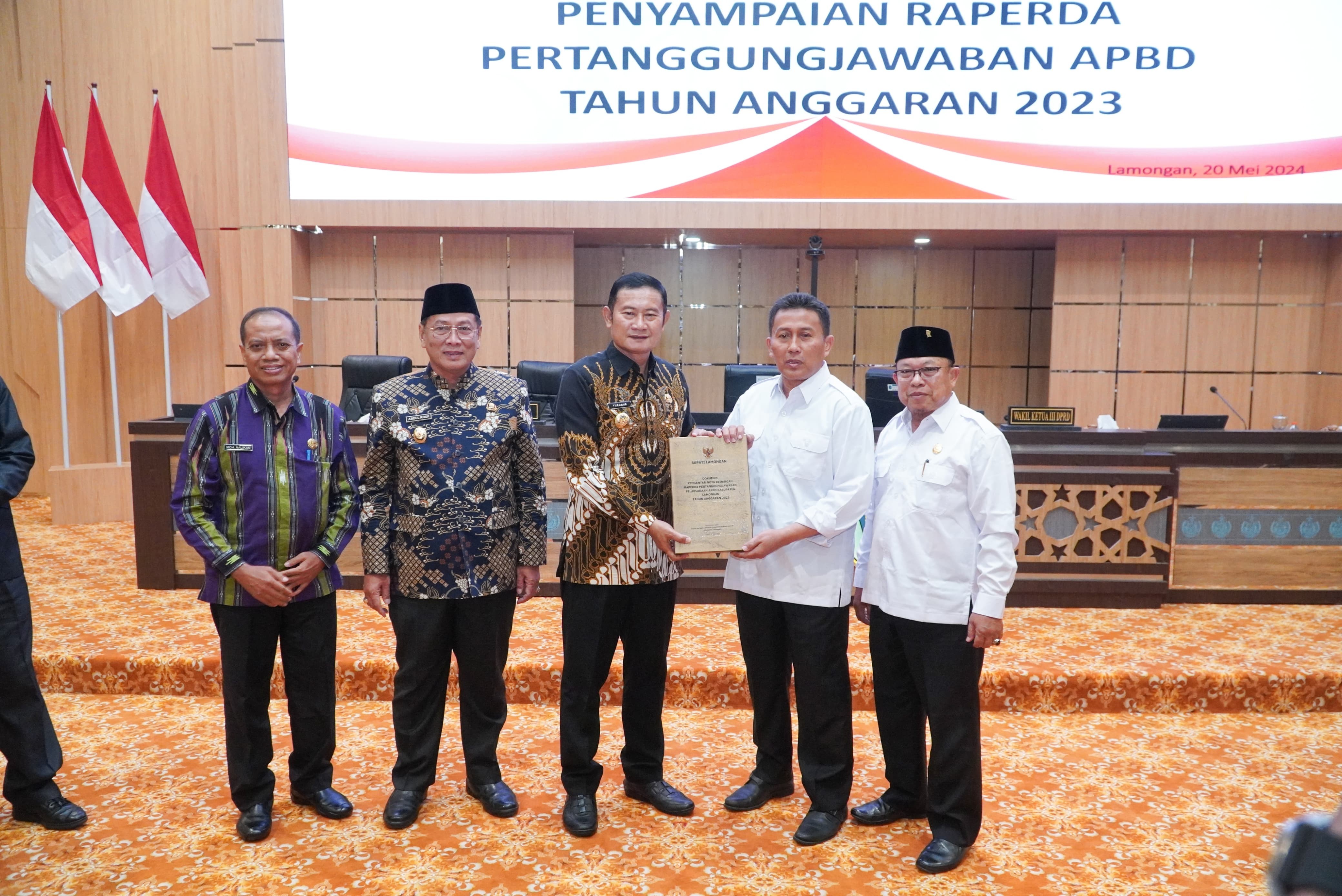 Bupati Yes Sampaikan Raperda Pertanggungjawaban APBD 2023 ke DPRD