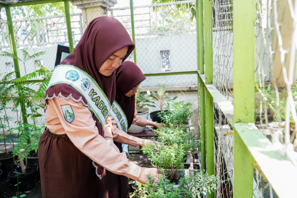 6 Sekolah Di Lamongan Terima Penghargaan Adiwiyata Nasional dan Mandiri 2024