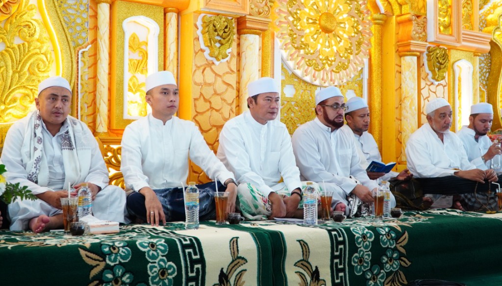 Sambut HJL 456, Ribuan Jamaah Al Khidmah Do'akan Keberhasilan Pembangunan Lamongan