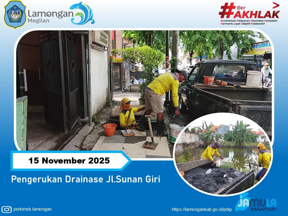 Foto: Pengerukan Drainase di Jl.Sunan Giri