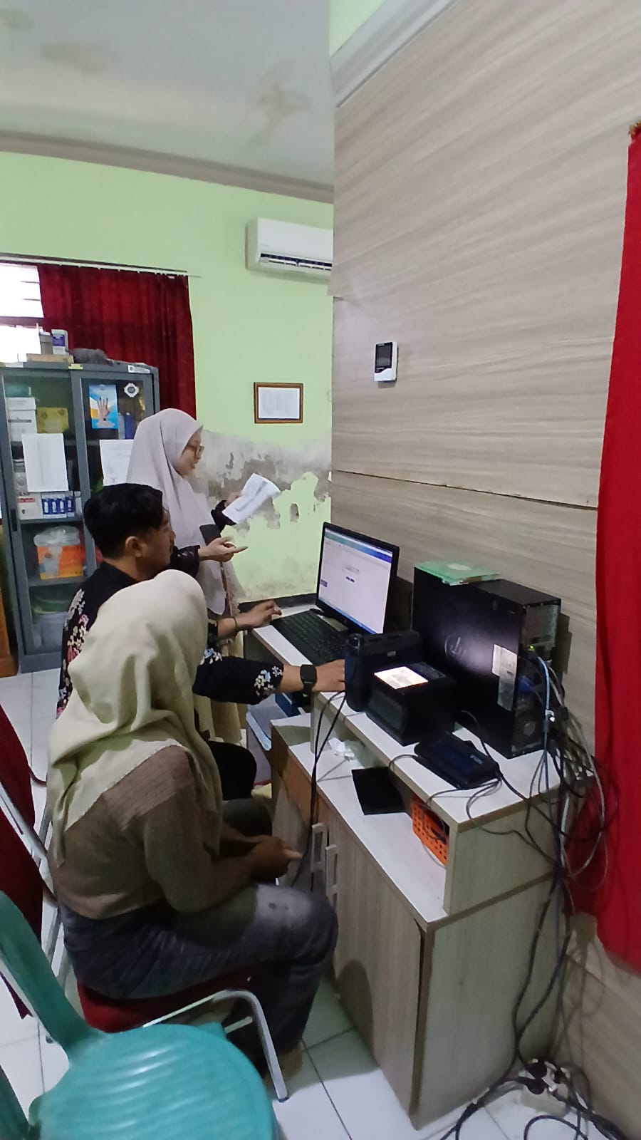 Kegiatan Pelayanan Perekaman E - KTP, KK dan Akta Melalui Kantor Kecamatan Pucuk 2026