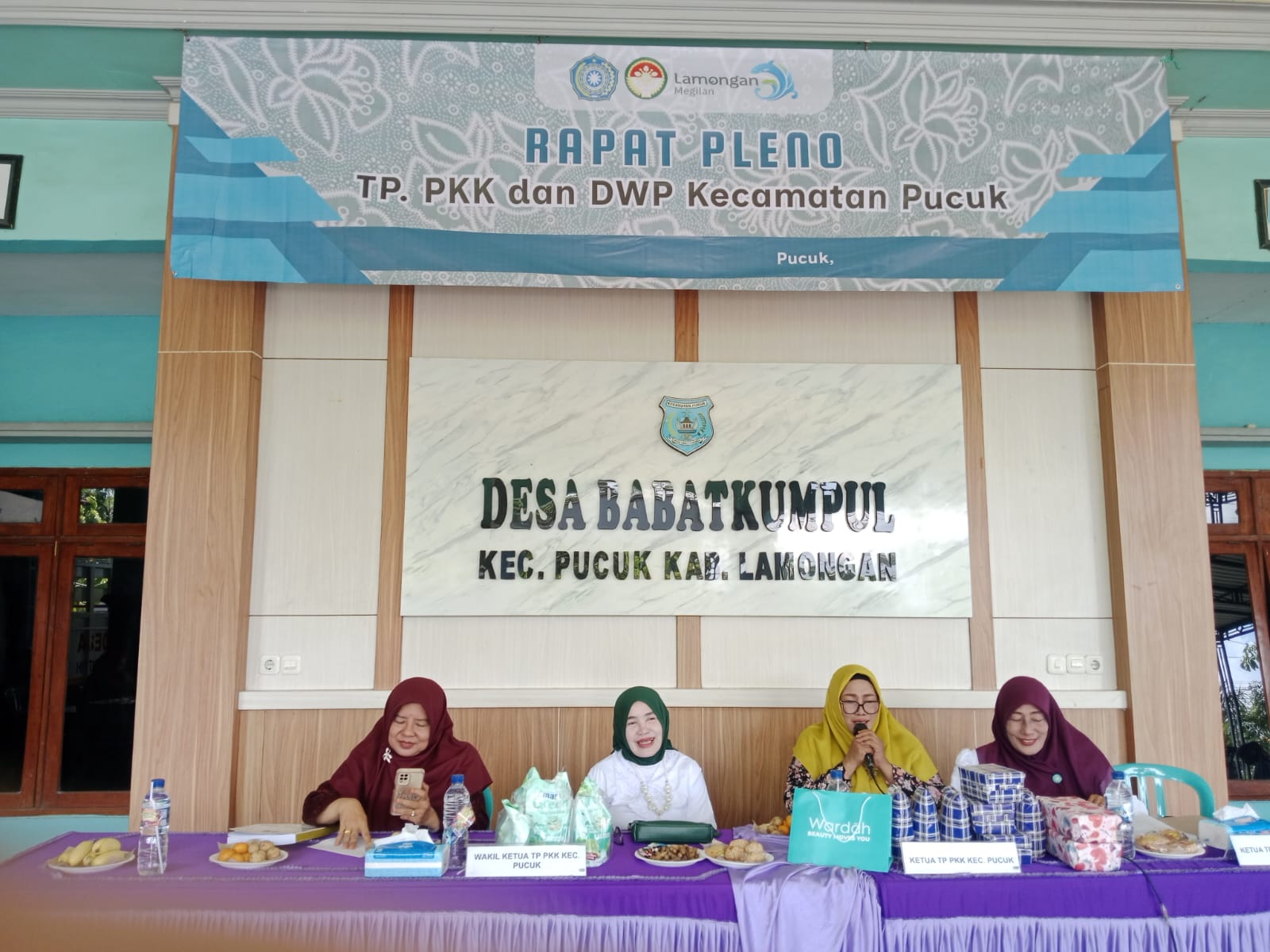 Foto: Kegiatan Pleno PKK dan Dharma Wanita di Desa Babatkumpul Kec. Pucuk Kabupaten Lamongan 2026