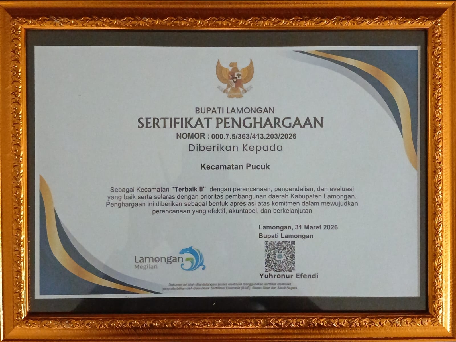 Foto: Penghargaan Kecamatan Pucuk dalam Perencanaan, Pengendalian, dan Evaluasi Yang Baik Selaras Dengan Prioritas Pembangunan Daerah Kab. Lamongan