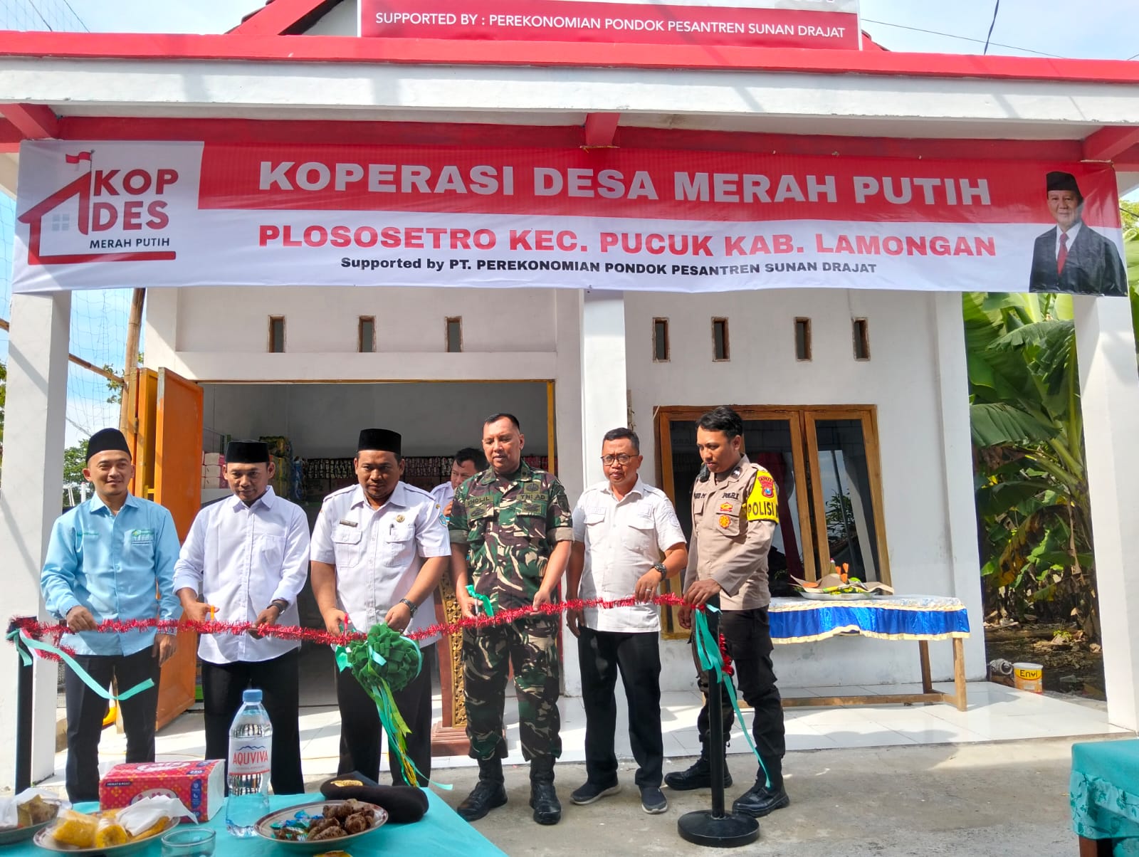 PEMBUKAAN GERAI SEMBAKO KOPERASI DESA MERAH PUTIH DESA PLOSOSETRO