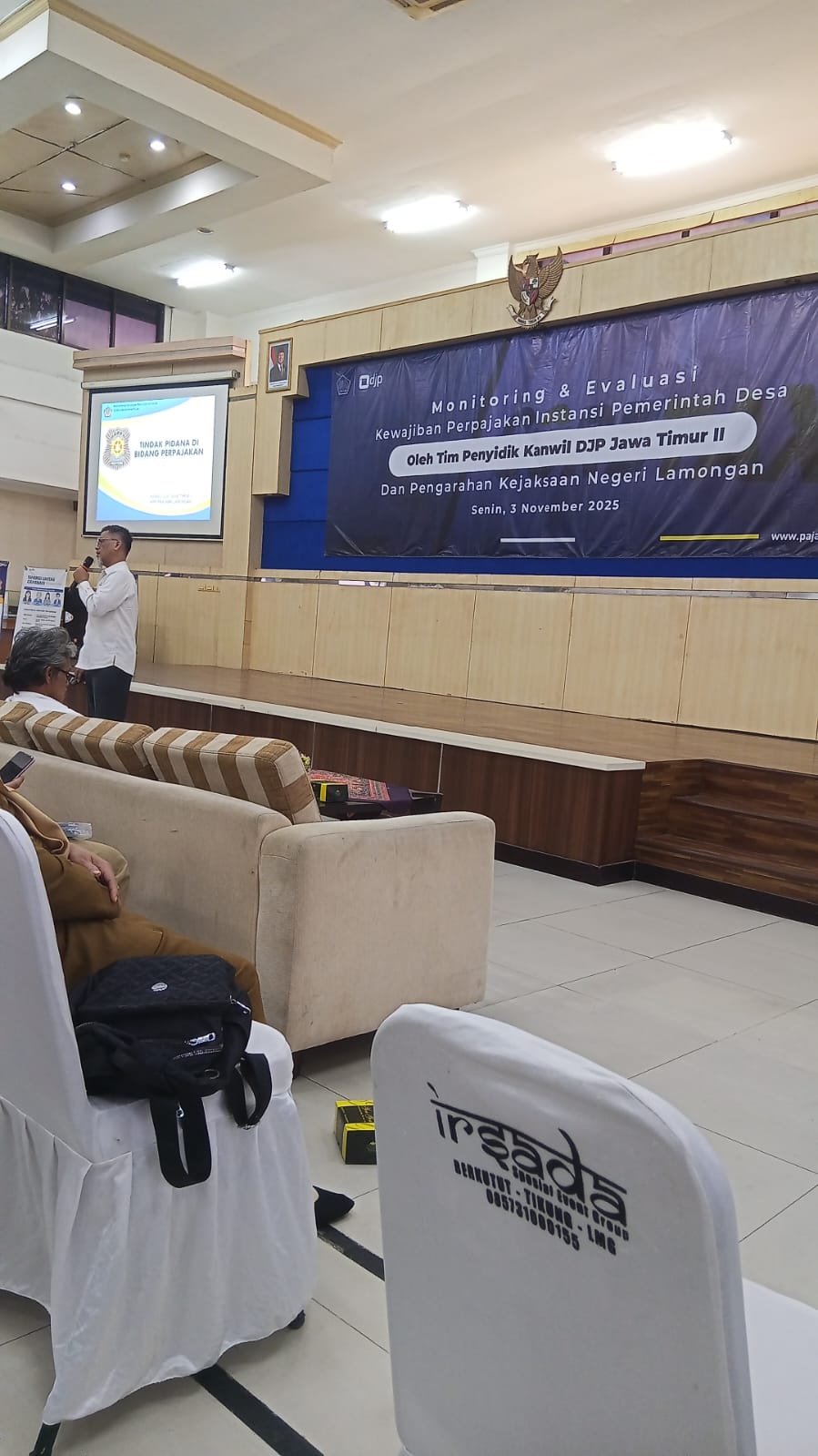 Foto: KASI PPM KECAMATAN PUCUK MENGHADIRI MONITORING & EVALUASI KEBIJAKAN PEPAJAKAN INSTANSI PEMERINTAH DESA OLEH TIM PENYIDIK KANWIL DJP JAWA TIMUR II DAN PENGARAHAN KEJAKSAAN NEGERI LAMONGAN