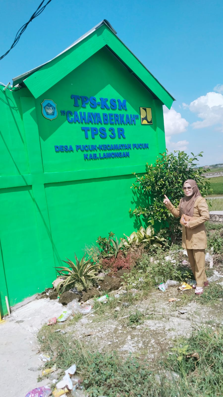 Foto: Melaksanakan Survey Lokasi TPS 3R Di Desa Pucuk Kec.Pucuk Kabupaten Lamongan