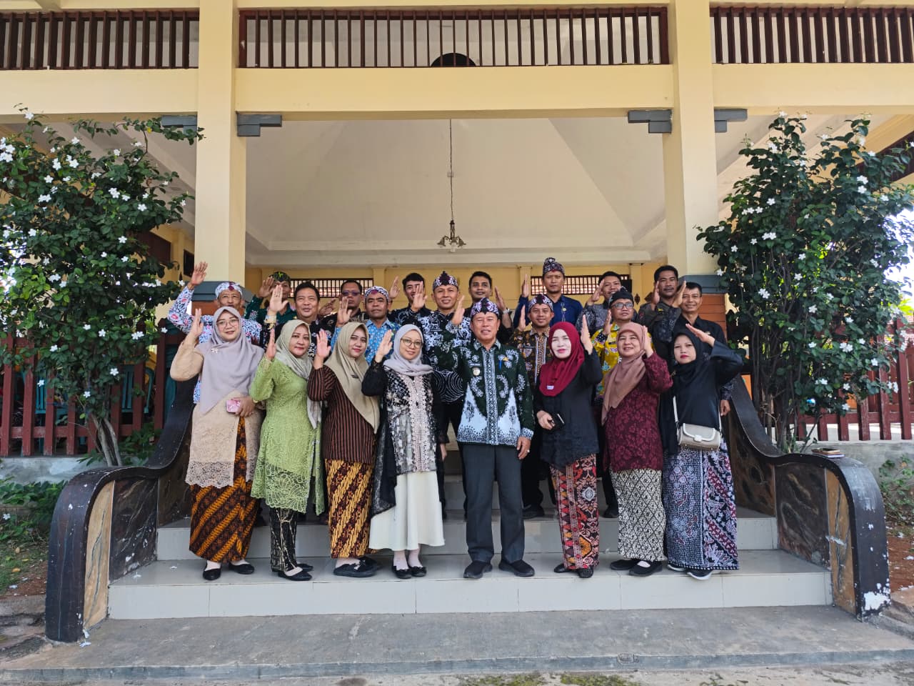 Dalam Rangka Hari Kartini Tahun 2026 Kantor Kecamatan Pucuk