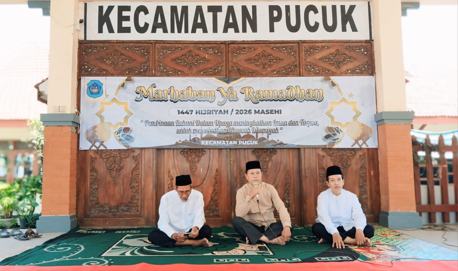 Foto: Kegiatan Pembinaan Rohani Dalam Upaya Meningkatkan Iman dan Taqwa Selama BUlan Ramadhan di Kecamatan Pucuk 2026