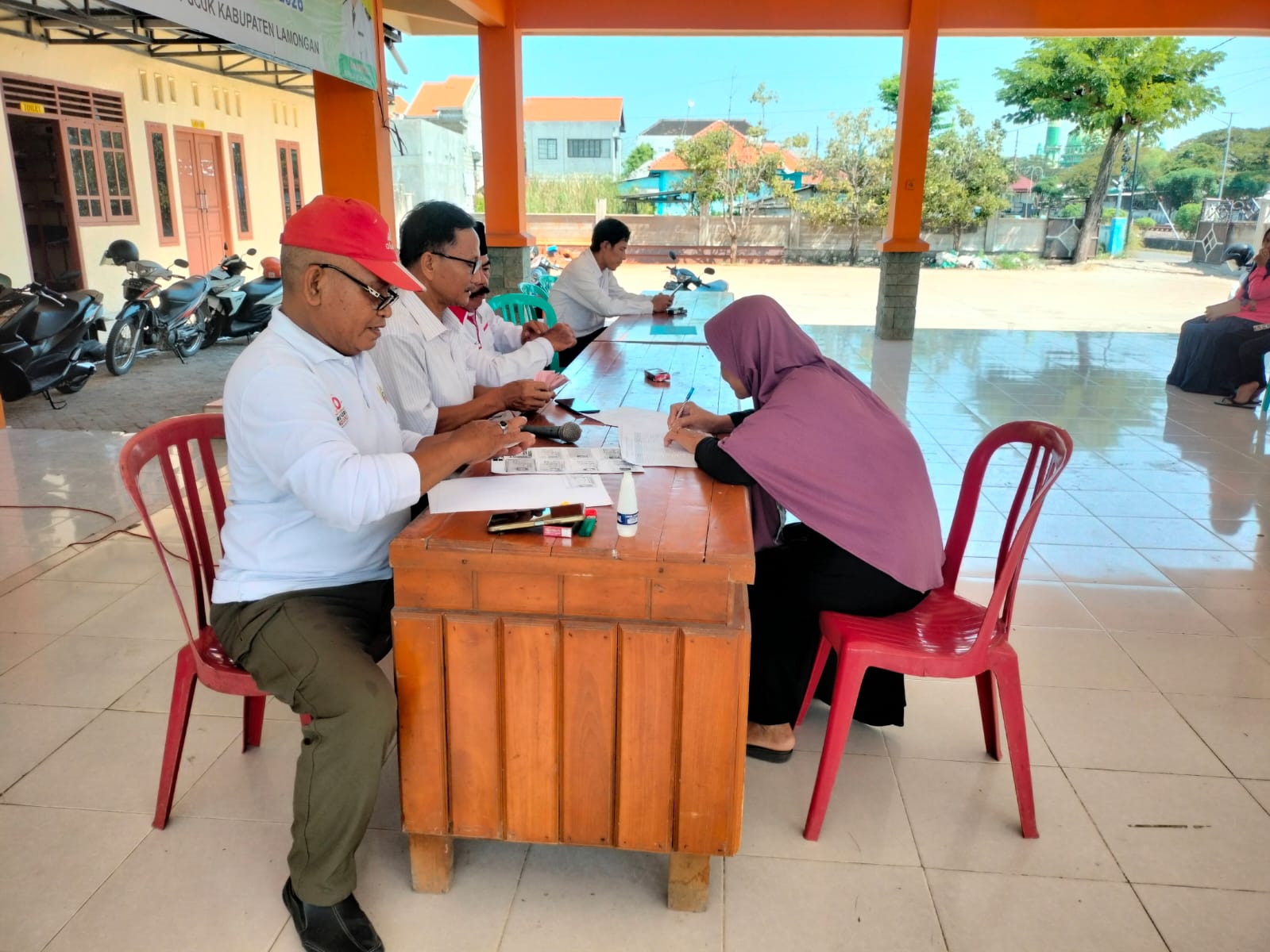 Kegiatan Penyaluran BLT DD Desa Pucuk Bulan Januari, Februari, Maret Tahun 2026