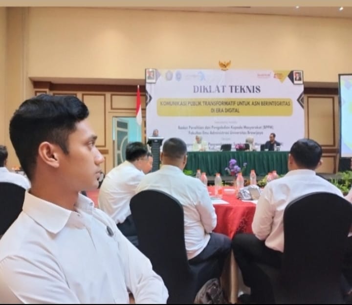 Foto: STAF KECAMATAN PUCUK MENGIKUTI DIKLAT TEKNIK KOMUNIKASI PUBLIK TRANSFORMATIF UNTUK ASN BERINTEGRITAS DI ERA DIGITAL TAHIN 2025