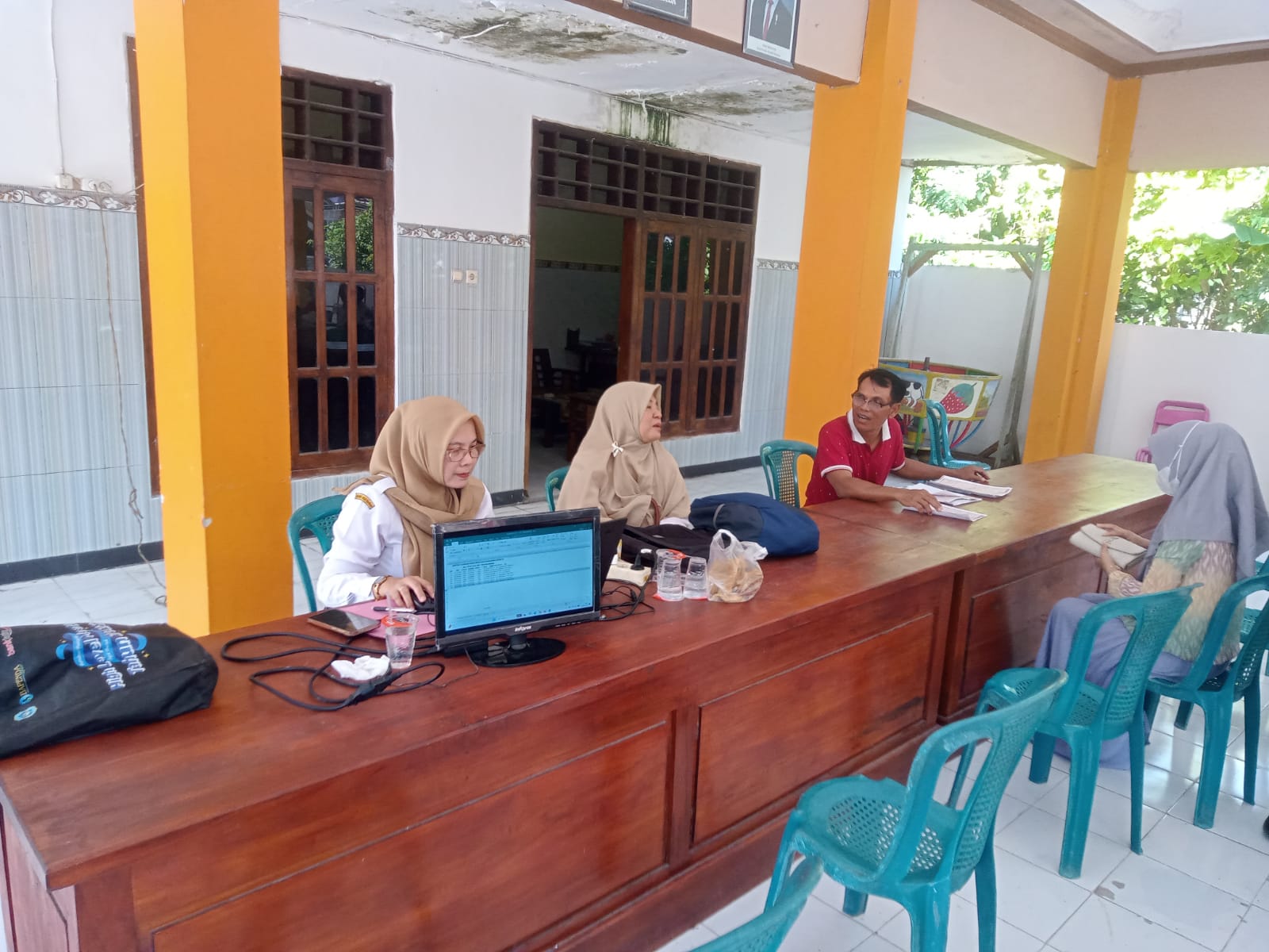 Kegiatan Pendampingan Pembayaran PBB online Desa Tanggungan Tahun 2026