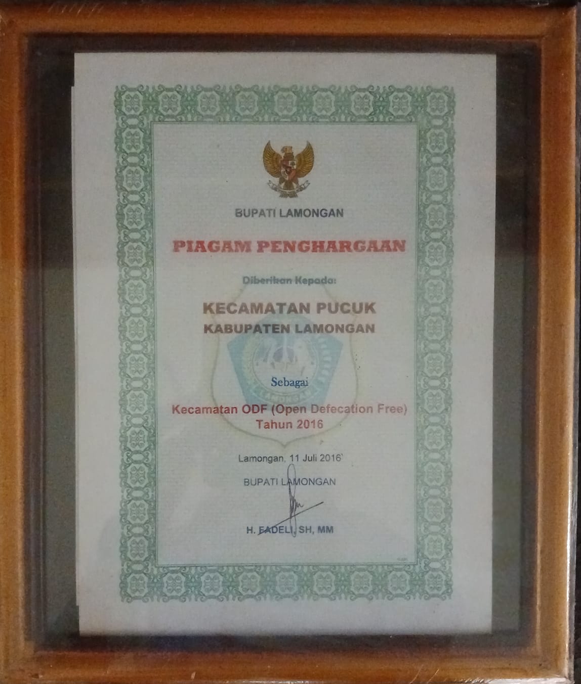 Foto: Pengharaagn Kecamatan Pucuk sebagai Kecamatan ODF (Open Defecation Fre) di Tahun 2016