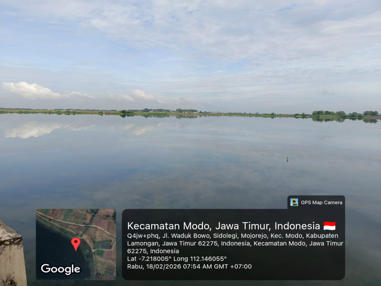 Foto: UPTD PSDA Babat melakukan monev debit air Waduk Bowo Kecamatan Modo.