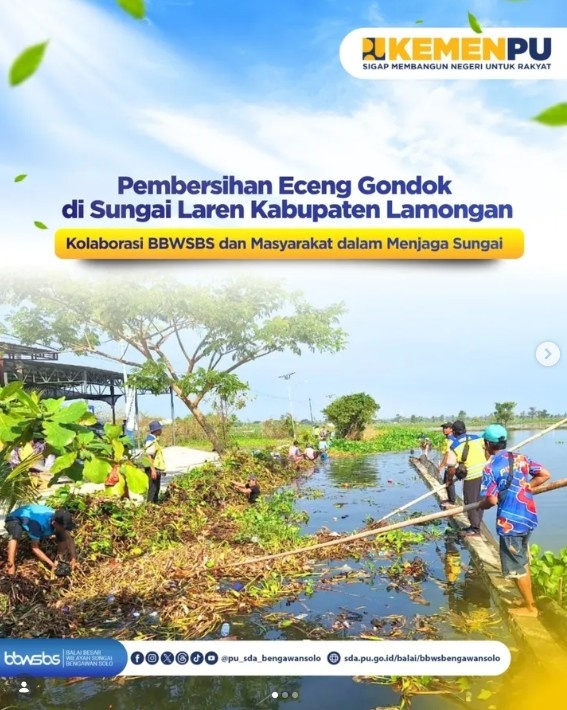 Foto: Kegiatan Pembersihan Eceng Gondok di Desa Bojoasri dan Desa Kepudibener, Kecamatan Kalitengah, Kabupaten Lamongan