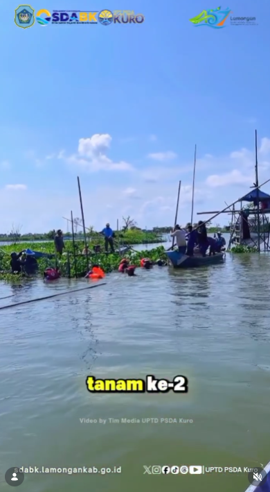 Foto: KERJA BAKTI PEMBERSIHAN PENGHALANG AIR DI KALI BLAWI WILAYAH KARANGBINANGUN