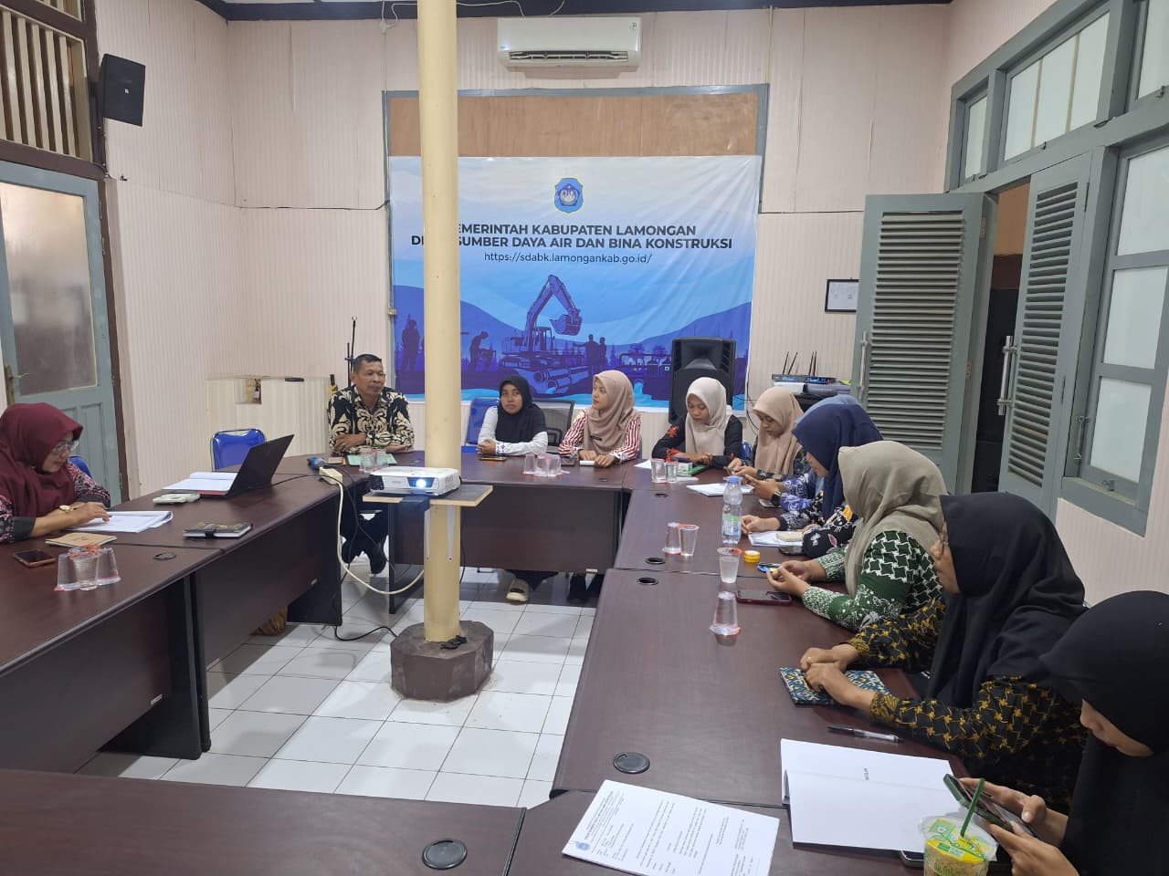 Foto: Matangkan Persiapan Lomba Kearsipan 2026, SDABK Lamongan Gelar Rapat Koordinasi Strategis