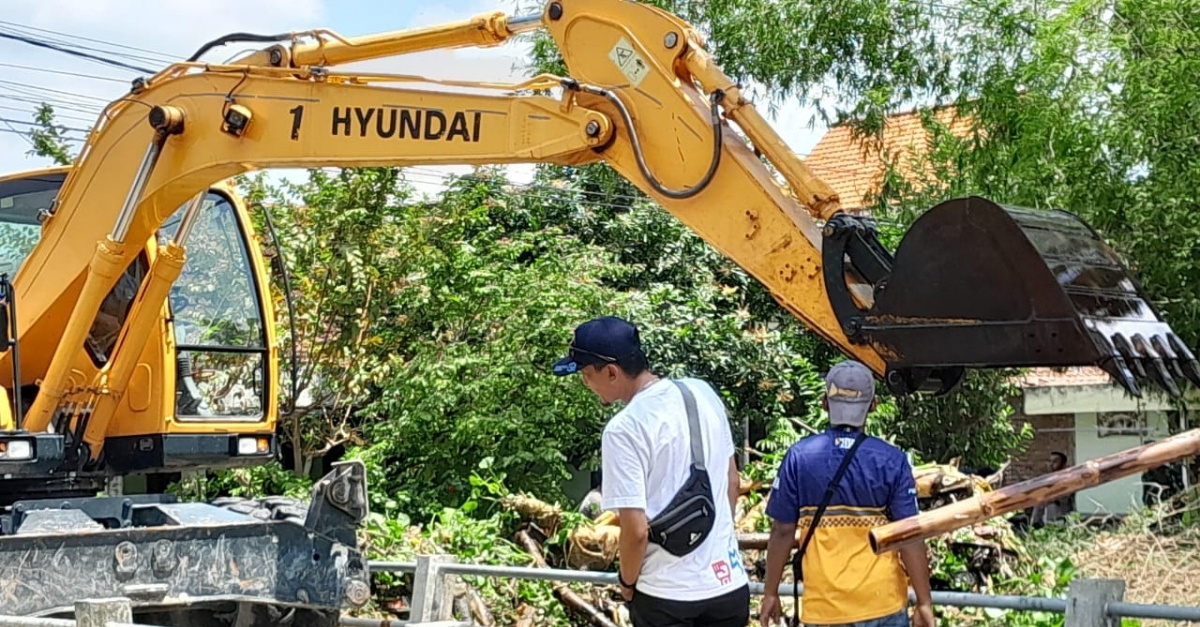 Foto: Respon Cepat dalam Penanganan Banjir akibat Limpasan Waduk Gondang di Desa Kemlagigede, Kab. Lamongan