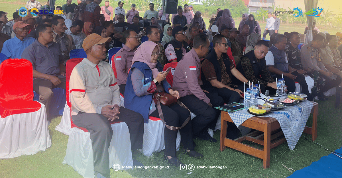 Foto: Panen Tebu Bersama Bupati Lamongan, Wujud Sinergi Mendorong Ketahanan Pangan dan Kesejahteraan Petani