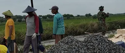 Foto: Penanganan Lanjutan Tanggul Kalipatih, Upaya Perbaikan Diperkuat Secara Permanen