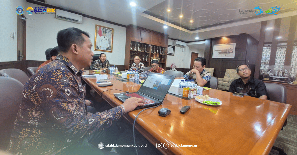 Foto: Dinas SDABK Paparkan Rencana Pembangunan Embung Tlogoretno di Hadapan Bupati Lamongan
