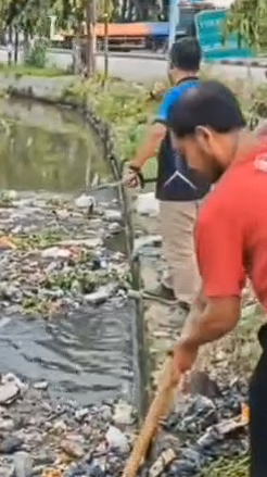 Foto: Aksi Bersih Kali Konang, UPT PSDA Babat Ajak Masyarakat Jaga Lingkungan