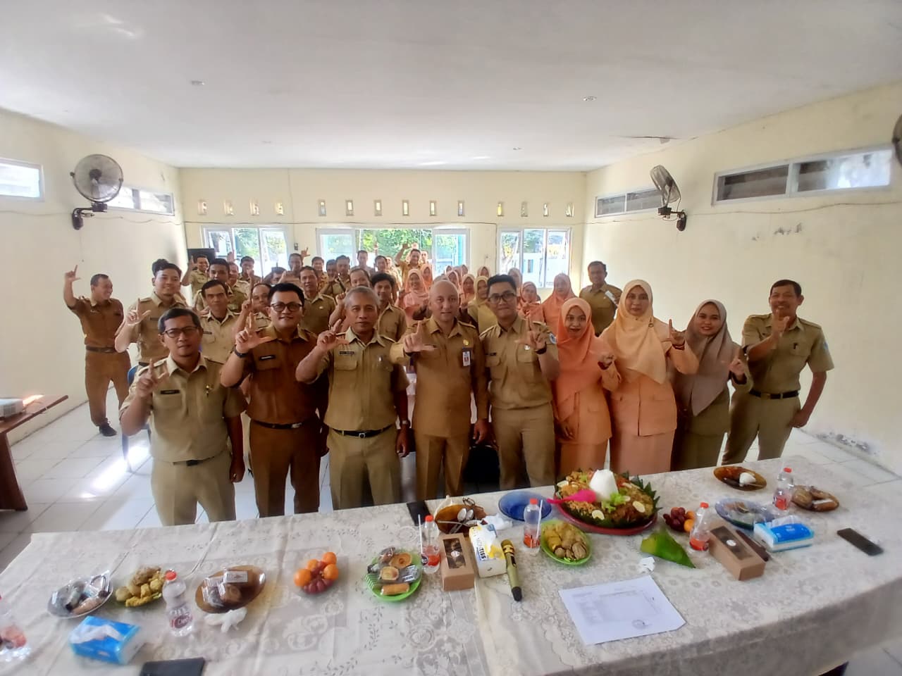 Foto: Pisah Sambut Kepala Subbagian Tata Usaha UPTD PSDA Deket